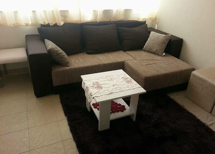 Kartini Apartamento Nin